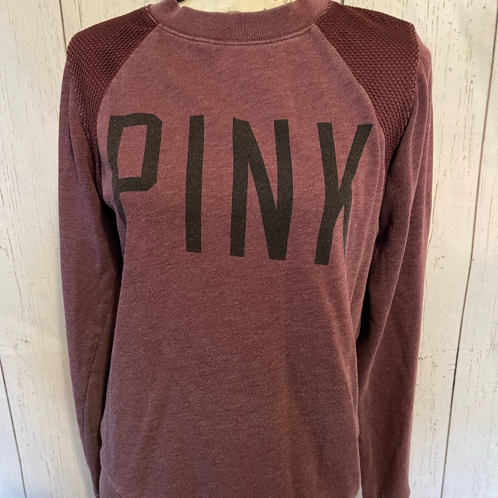 Pink crew neck sweatshirt